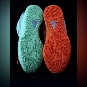 Nike Ja Morrant “day one” basketball shoes size 9.5 men’s green and orange